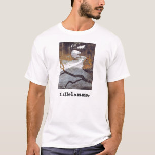 Brücke über einen gefrorenen Bach von Alexandra Co T-Shirt