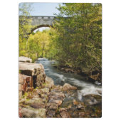 Brücke über Fluss Klemmbrett (Rückseite)