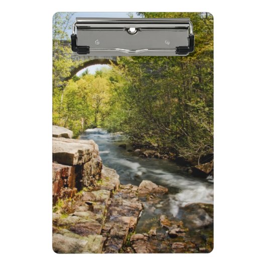 Brücke über Fluss Mini Klemmbrett (Vorderseite)