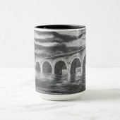 Brücke über gestörter Wasser-Tasse Tasse (Zentrum)