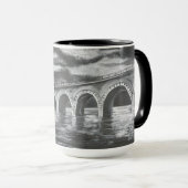 Brücke über gestörter Wasser-Tasse Tasse (VorderseiteRechts)