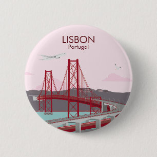 Brücke von Lissabon über den Fluss Tagus im Vintag Button