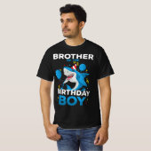 Bruder Bro The Birthday Boy Shark Ocean Matchi T-Shirt (Vorne ganz)