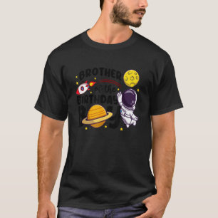 Bruder des Geburtstags Astronauten Weltraumthema T-Shirt