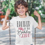 Bruder des Geburtstagskameradschafts-Mädchens T-Shirt<br><div class="desc">Suchen Sie ein Shirt zum Geburtstag, das Ihr Party komplett macht? Schauen Sie sich nur unsere passenden Geburtstags-Crew-Shirts an! Diese stilvollen T-Shirts sind perfekt für jeden Geburtstagsfeier. Unsere passenden Shirts sind ein tolles Geschenk für Ihre Freunde und Familie und können als Teamkollegen oder als Gruppentee zusammengefasst werden. Mit so vielen...</div>
