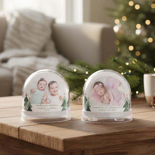 Brüder Erste Weihnachten Rustikale Bäume 2 Fotos Schneekugeln