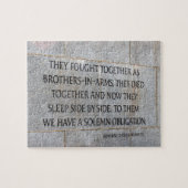 Brüder in der Rüstungsdenkmal WW2 Puzzle (Horizontal)