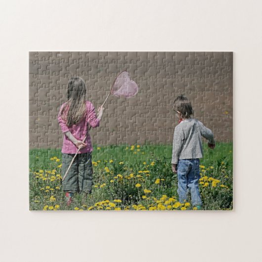 Bruder und Schwester im Sommer. Puzzle (Horizontal)