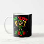 Bruh 67 Six Seven 6 7 Meme Elf Christmas Funny Boy Kaffeetasse (Links)