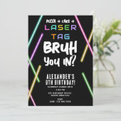 Bruh Boy's Birthday Neon Laser Tag Einladung (Stehend Vorderseite)