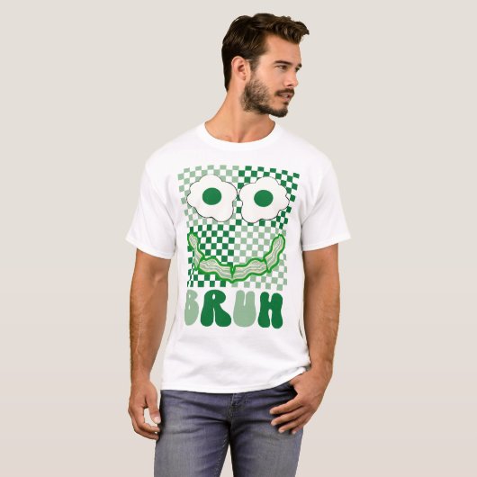 Bruh Green Face Eggs and Bacon Ham St Patrick's T-Shirt (Vorne ganz)
