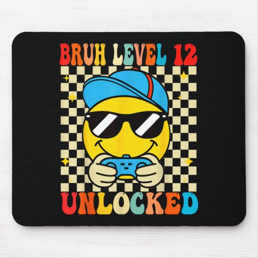 Bruh Level 12 freigeschaltet Smiley Gesicht Video Mousepad (Vorne)