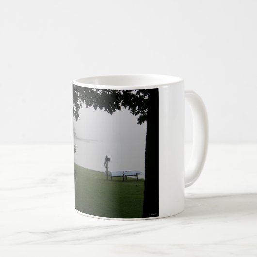 Bruin See-Wecker-Tasse Tasse (VorderseiteRechts)