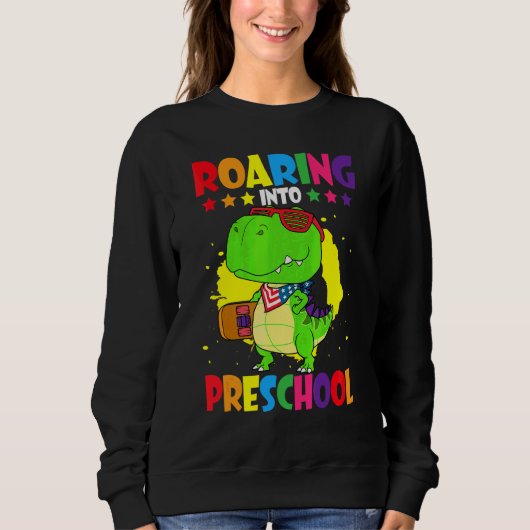 Brüllend in die Vorschule Dinosaurier-Lehrer Pre K Sweatshirt (Vorderseite)