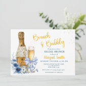 BRUNCH & BUBBLY Blue Floral Brautparty Einladung (Stehend Vorderseite)