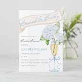 Brunch & Bubbly Blue Hydrangea Brautparty Einladung (Stehend Vorderseite)