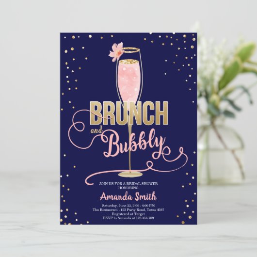 Brunch & Bubbly Brautparty Blush Gold Champagne Einladung (Stehend Vorderseite)