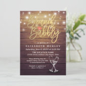 Brunch & Bubbly Brautparty Champagner Glass Wood Einladung (Stehend Vorderseite)