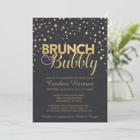 Brunch & Bubbly Glitzer Chalkboard Brautparty Einladung (Stehend Vorderseite)