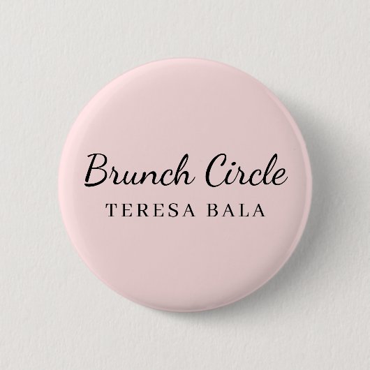 Brunch Club | Rosa handgeschriebene Skript-Name-De Button (Vorderseite)