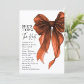 Brunch With The Bride She's Tying The Knot Bow Einladung (Stehend Vorderseite)