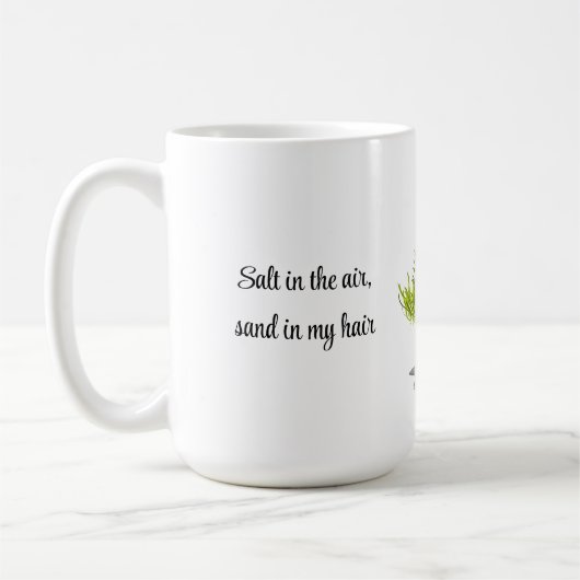 Brünette Meerjungfrau mit Tasse des Starfish-Kaffe (Links)