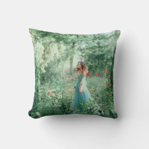 Brünette Prinzessin: Fairy Forest Watercolor Kissen