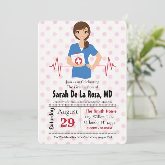 Brünetter Abschluss der Medizinschule für Mädchen Einladung (Stehend Vorderseite)