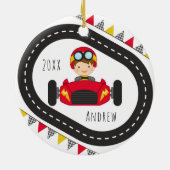 Brünetter Junge Kind Racing Red Car & Flags Namens Keramik Ornament (Hinten)