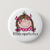 Brünetter MädchenKindergartener Button (Vorderseite)