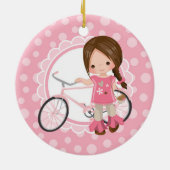Brünettes Fahrrad-Mädchen - rosa Weiß Keramik Ornament (Hinten)