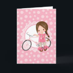 Brünettes Fahrradmädchen - Rosa Weiß Karte<br><div class="desc">Dieses Design zeigt ein niedliches brünettes Mädchen mit ihrem rosa Fahrrad. Auf rosa und weiße niedliche Jakobsakzente Hintergrund.</div>