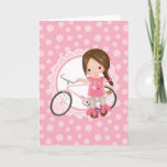 Brünettes Fahrradmädchen - Rosa Weiß Karte<br><div class="desc">Dieses Design zeigt ein niedliches brünettes Mädchen mit ihrem rosa Fahrrad. Auf rosa und weiße niedliche Jakobsakzente Hintergrund.</div>