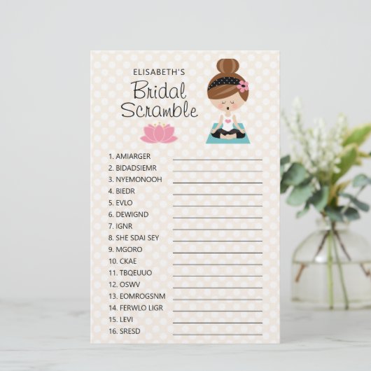 Brünettes Yoga Brautparty Scramble Game (Stehend Vorderseite)