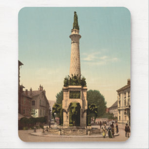 Brunnen der Elefanten, Chambéry, Frankreich Mousepad