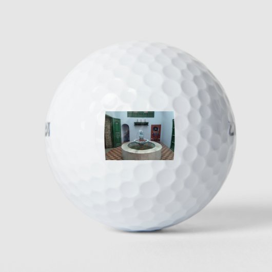 Brunnen Golfball (Vorderseite)