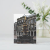 Brunnen im Binnenhof Postkarte (Stehend Vorderseite)