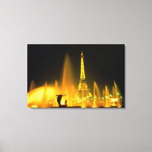 Brunnen im weltberühmten Eiffelturm Paris Leinwanddruck