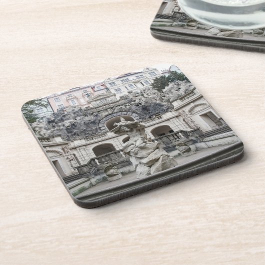 Brunnen mit Neptun-Statue in Prag Getränkeuntersetzer (Linke Seite)