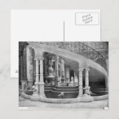 Brunnen unter der Treppe des Hotels de Postkarte (Vorne/Hinten)