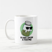 Bruns auf einem Thyme Funny Herb Pub Kaffeetasse (Links)