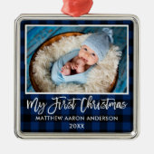 Brush Script Blue Kariert Baby First Christmas Ornament Aus Metall (Vorne)