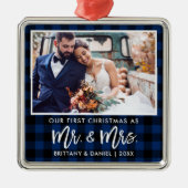 Brush Script Blue Kariert First Christmas Mr. Mrs. Ornament Aus Metall (Vorne)
