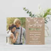 Brush Script Eucalyptus Jar Lights Kraft Foto Save The Date (Stehend Vorderseite)