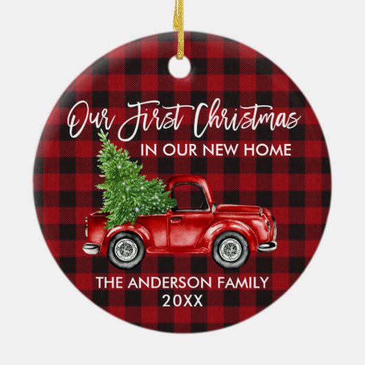 Brush Script Kariert First Christmas New Zuhause T Keramik Ornament (Hinten)