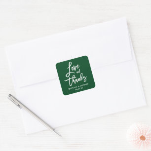 Brush-Script-Liebe und Dank an Green-Umschlag Aufk Quadratischer Aufkleber