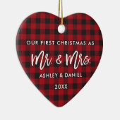 Brush Script Red Kariert First Christmas Mr. Mrs. Keramik Ornament (Rechts)