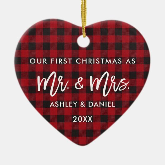 Brush Script Red Kariert First Christmas Mr. Mrs. Keramik Ornament (Vorne)