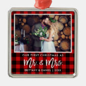 Brush Script Red Kariert First Christmas Mr. Mrs. Ornament Aus Metall (Vorne)