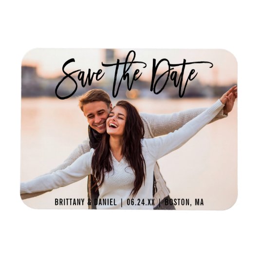 Brush Script Save the Date Couple Foto B Magnet (Horizontal)